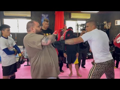 UFC2階級王者とのスパーリングに突撃してみた