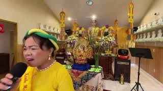 Chị Phật Tử Hát hây 
