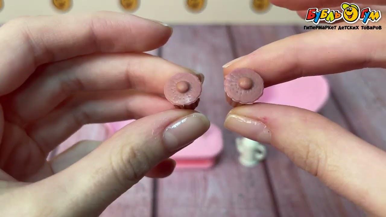 Мебель для куклы Lanson Toys Кухонный гарнитур 5см в ассортименте - видео Мебель для куклы Lanson Toys Кухонный гарнитур 5см в ассортименте - видео