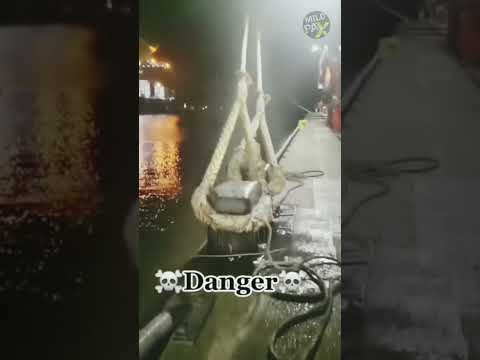 Why You Shouldn't Stand Beside Mooring Lines? #shorts