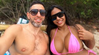 Hot Thai Bombshell Gets Picked Up in Public