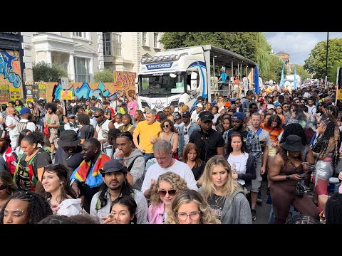 🇬🇧 NOTTING HILL CARNIVAL 2024, GOT STUCK IN THE CROWD, 4K HDR