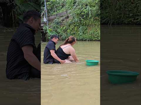 my husband and i look for snails under water