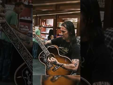 Rare High-Quality Acoustic Gibson Guitar | Pawn Stars