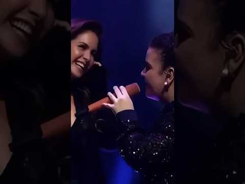 Por primera vez #luceromijares canta con su mamá #lucero canción de #cristiancastro AZUL.