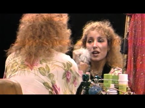 ריקי גל - לגור איתו | קליפ