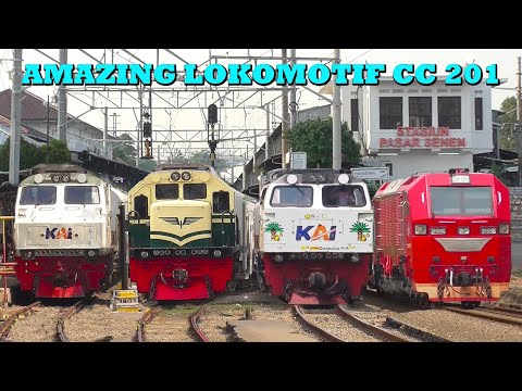 RAMAINYA Kereta Api Di Stasiun Tersibuk Jakarta ! Spesial Kereta Elite & Lokomotif Vintage 2024 !!!