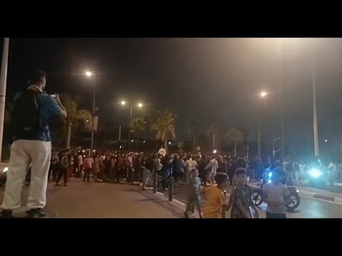 المحتجين يطوفون بشوارع منطقة مولاي رشيد