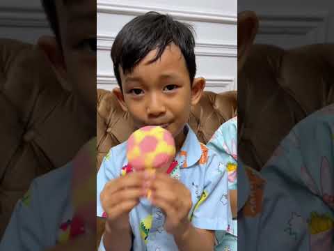 MAKAN ES KRIM KARAKTER UNIK #shorts