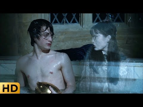Гарри открывает яйцо дракона в ванне для старост. Гарри Поттер и Кубок огня.