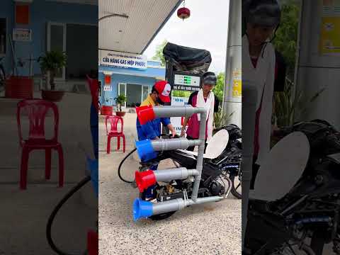 Nó tới nữa rồi