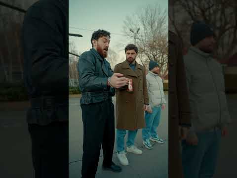 Парни не контролируют это