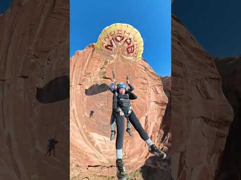 "I do not want to talk..." Beautiful Tandem BASE jump! #youtubeshorts #power #moab #adventure #utah