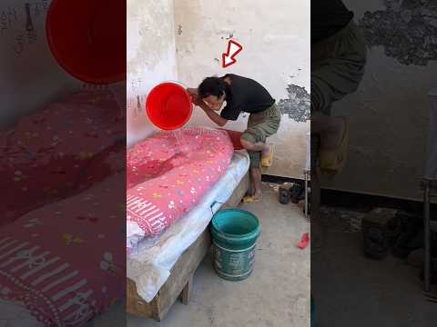 This Guy’s Crazy Hacks to Beat the Heat 🔥 #shortvideo