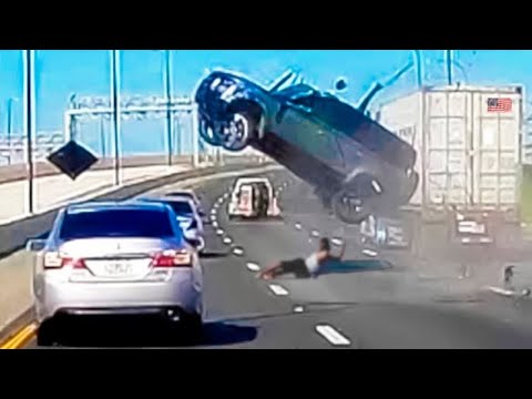 Idiots in Cars 2023 Russian Roads 74