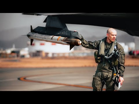 How the F-35 Prepares for War – Missile Loading EXPLAINED