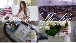 Life in Connecticut: Pilates, Floral Arrangement, TSITP, Gisele Bundchen Dessert