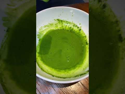 🍵 TUTO MATCHA LATTE avec Alex au Japon 🇯🇵 #shorts #shortswithzita