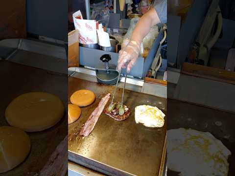 베이컨 수제 버거 / Handmade Bacon Burger #shorts/ Korean Street Food