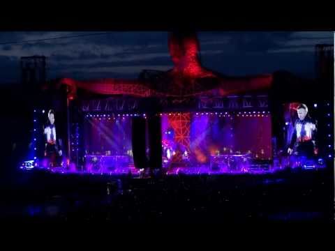 Progress Live 2011: Take That Perform Love Love At Dublin (18 June)
