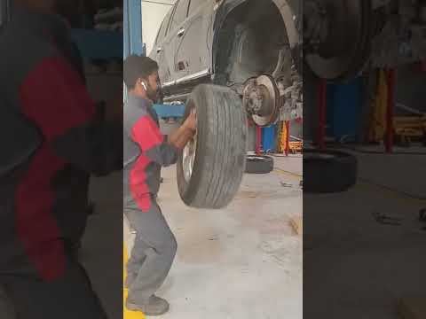 mechanical version ๐ช๐ฅ#riyadh #car #landcruiser #mechanical