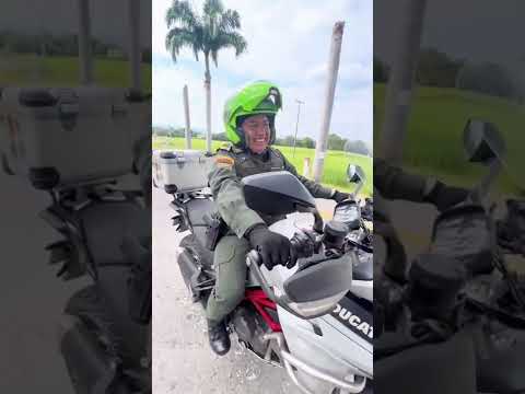 Me quitaron la Moto!! #shorts #fullgass #policia #policiacarreteras #erixonarias