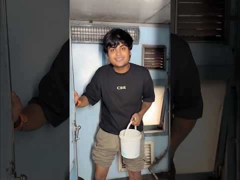 Me Railway Staff Se Hoon😂🚂 #comedy #funny #youtubeshorts #india
