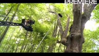 Behind the scenes footage of The Hunger Games starring Jennifer Lawrence from Premiere - Part 2