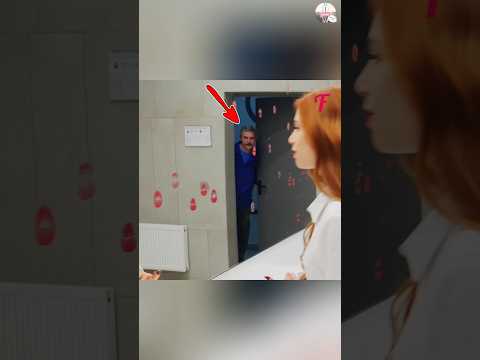 when they see how cleaner wash that mirror😅 #respect #shorts #ytshorts  @FabiosaBestLifehacks