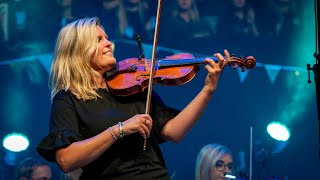 Lift High The Name Of Jesus