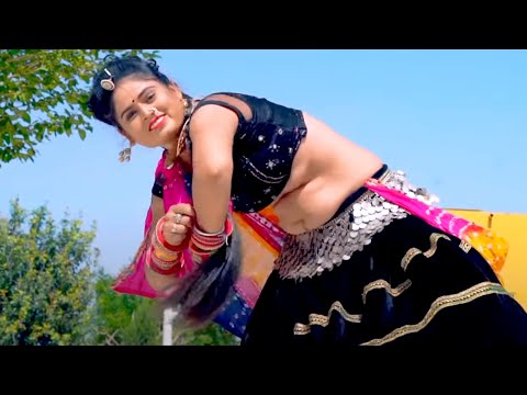 वायरल हो गया है ये गाना - इस डांसर ने अच्छे अच्छे का पानी निकाल दिया , डांस देखते ही आपका मूड बन जा