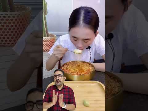 بلاعة البيض اشتغلت 😂🥚