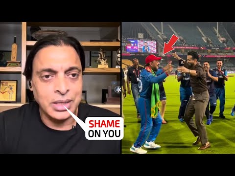 Shoaib Akhtar's reaction when Rashid Khan started dancing with Irfan Pathan after winning Pak vs Afg