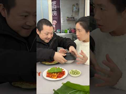 ่ๅ
ฌ็ฟปๆฅ่ฆๅป็ๆฃๆฅ๏ผไนๆฒกๆๅ็ฐ็ข้็ไธคๅๅคง้ธกๆ๐๐๐๐็พ้ฃ็พๅณ