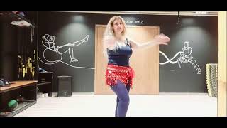 تعليم رقص شرقي _أغنية بالراحة علينا ياشيخة ❤😍