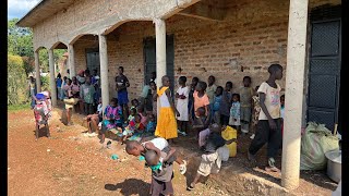 Donate $1 to feed 100 kids today