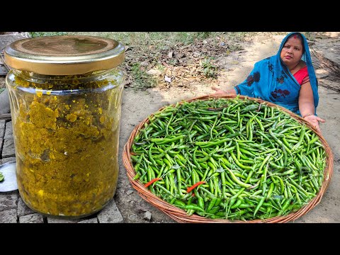 हरी मिर्च का अचार ऐसे बनाए की महीनों तक नहीं होगा खराब  Hari Mirch ka Achar / Green Chilli Pickle