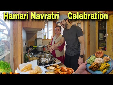 Pehle Navratre Pe Sabko Khilaya Bhog || Naina Ka Hath Jal Gaya || Navratri Vlog || Jyotika and Rajat