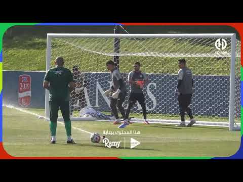 🇩🇿🧤 تركيز عالٍ من حراس المنتخب الوطني قبل السفر إلى فانكوفر! 💪✈️