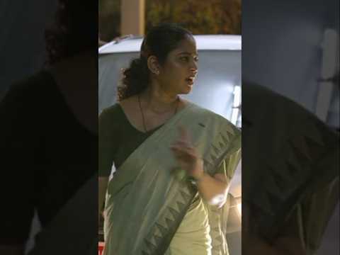 പിന്നെ ഇവരെ എന്തിനാ ഇത്ര നേരം ഹോൾഡ് ചെയ്ത് വെച്ചേ..