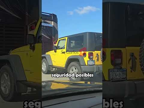 Acopla a un auto atr谩s de su remolque #trucks #trailers #camioneros #camiones #camion