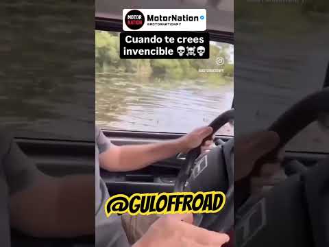 Cuando crees que tu coche flota y es un barco pero…. NO 🤦🏻‍♂️😅 #4x4 #offroad #todoterreno #vadeo