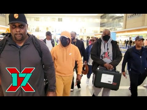 Martin Lawrence With Security Fleet At LAX, Asked About Re-Teaming With Eddie Murphy