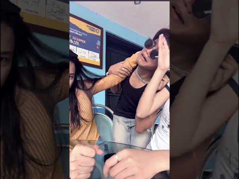 kak udah kakk jangan di Jambak sama di dorong plis kasian mukanya Udah mau marah kek nya๐ญ๐ญ๐ญ