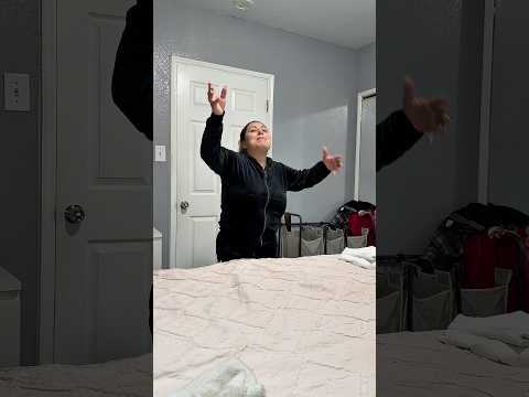 No confundas la amistad con los negocios 🤷🏽♂️ #reflexão #monchisylapatronsita #reflexão #funny