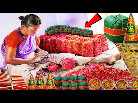 इस तरह फैक्ट्री में बनाये जाते है पटाखे | Firecracker Making Process In Factory