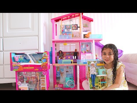 MINHA COLEÇÃO DA BARBIE e MEUS PRESENTES DE NATAL - Gabriela Almeida