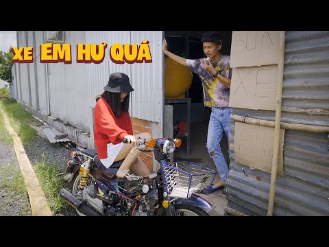 Giúp sửa xe cho nữ sinh, Tú nhận được phần thưởng xứng đáng