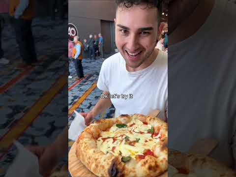 When Italians test American pizza @Lionfield