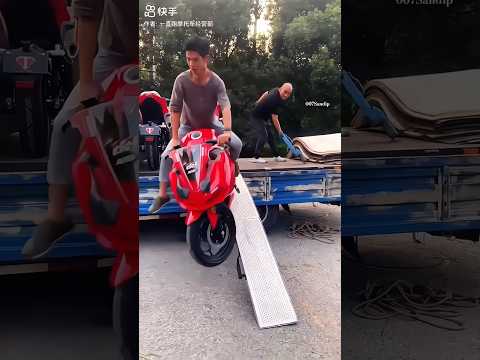 Bike Tut Gaya ๐ฅน #bikers #rider #shorts